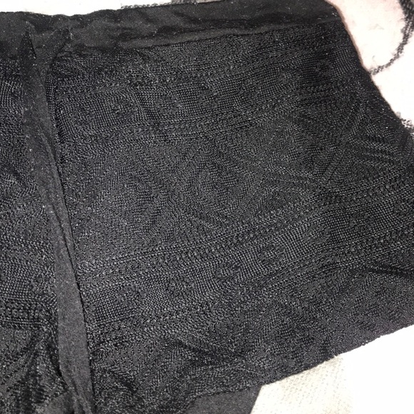 bundle of shorts - Picture 3 of 3